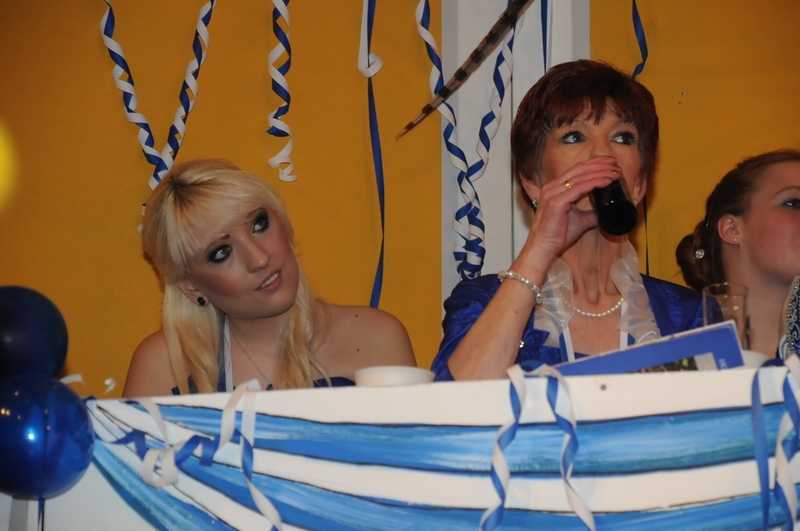 Kostuemsitzung-Teil1_124