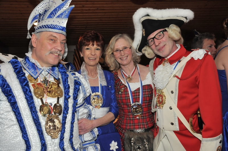 Kostuemsitzung-Teil1_323