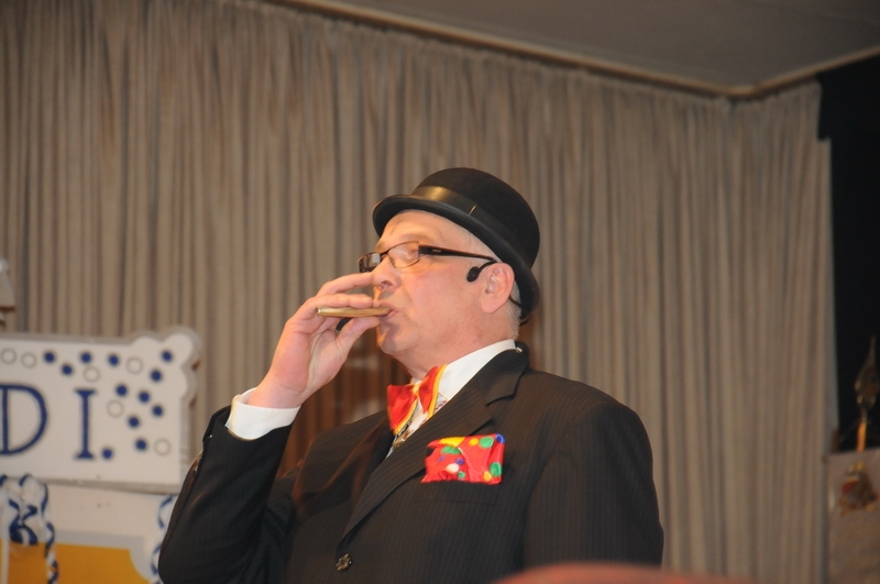 Kostuemsitzung-Teil1_348