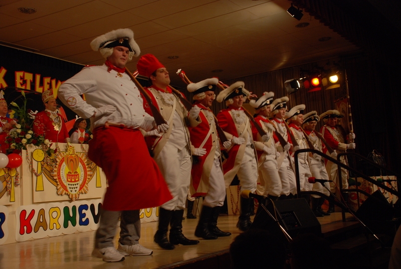 Kostuemsitzung-Teil1_380