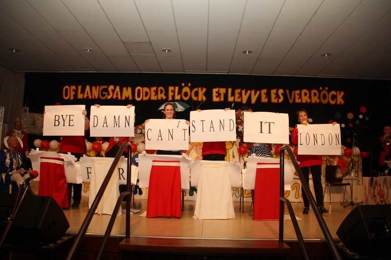 Kostuemsitzung-Teil2_098