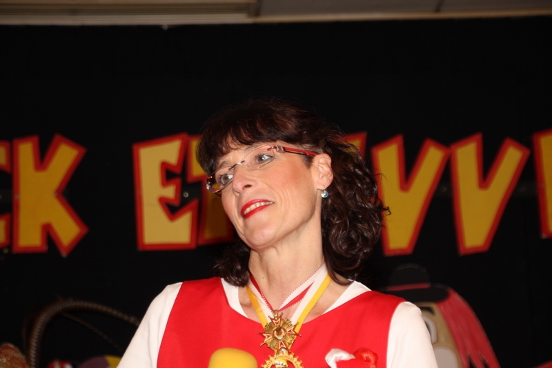 Kostuemsitzung-Teil2_220