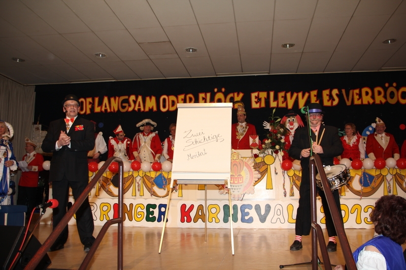 Kostuemsitzung-Teil2_222