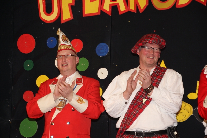 Kostuemsitzung-Teil2_276