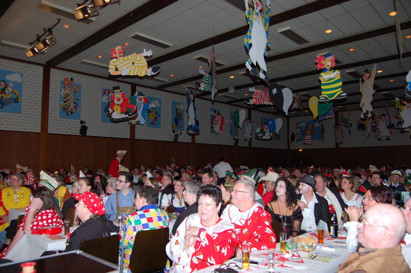 Kostuemsitzung2016_033