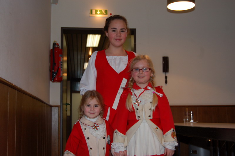 Kostuemsitzung2016_037