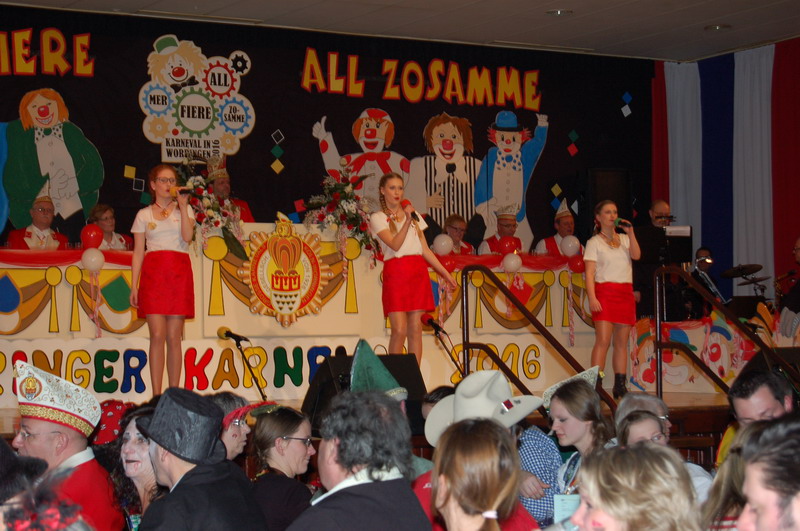 Kostuemsitzung2016_038