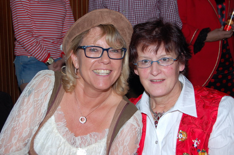 Kostuemsitzung2016_075